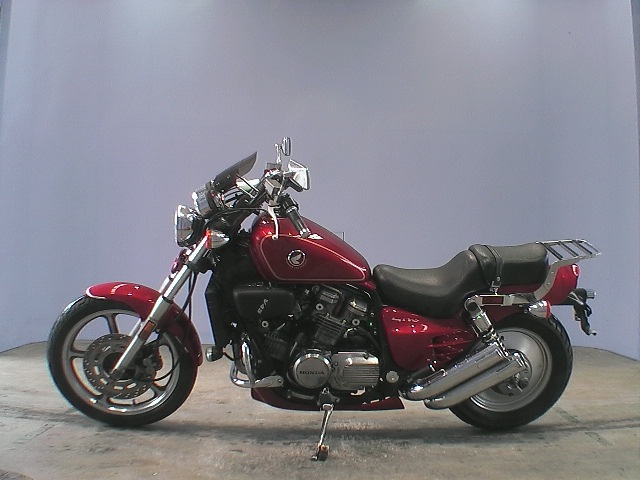 Купить мотоцикл Honda V45 Magna 1989 фото 3